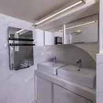 Duplex 50m De La Carre D'or *