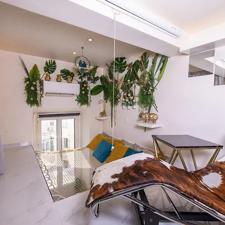 Duplex 50m De La Carre D'or Apartment Nizza